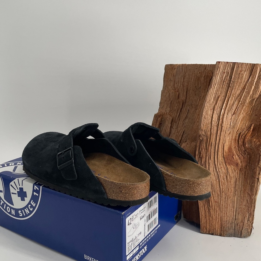 BIRKENSTOCK BOSTON SOFT FOOTBED - BLACK SUEDE Size: EU 42 (US Men's 9) - Picture 2 of 4